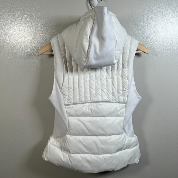 Blanc Noir Reflective Inset Feathwerweight Down Vest Size Small White Puffer - Picture 2 of 9